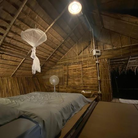 Royal Mountain Hut Hotel Ratchaburi Bagian luar foto