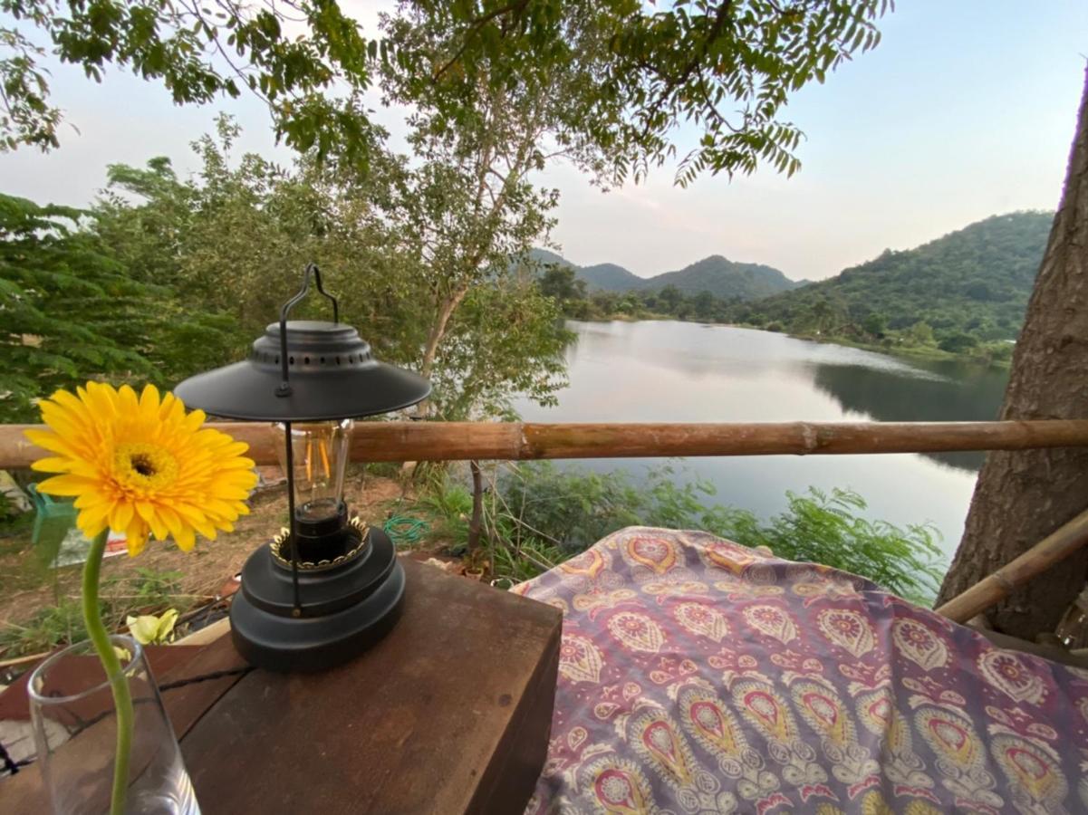 Royal Mountain Hut Hotel Ratchaburi Bagian luar foto