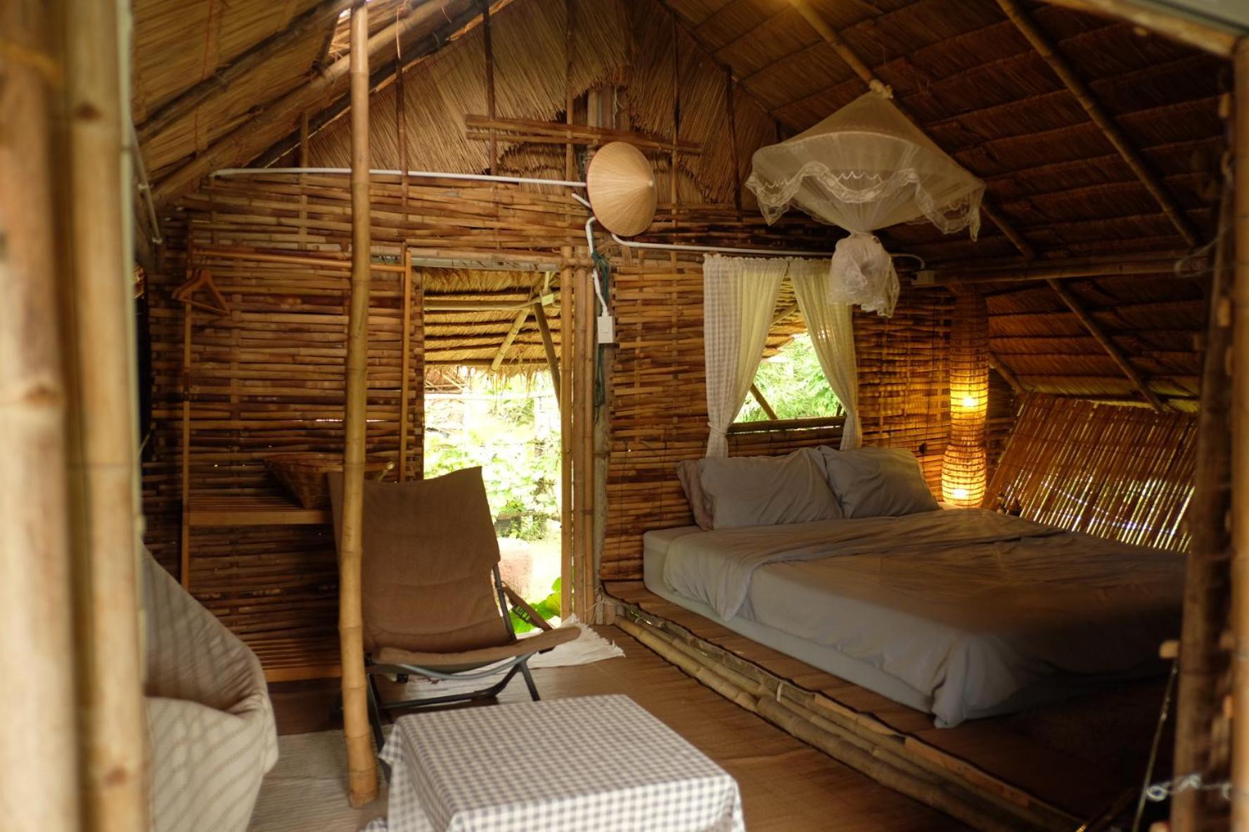Royal Mountain Hut Hotel Ratchaburi Bagian luar foto